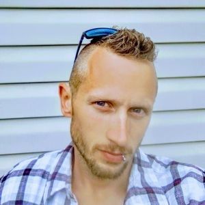 Meet your Posher, Anthony